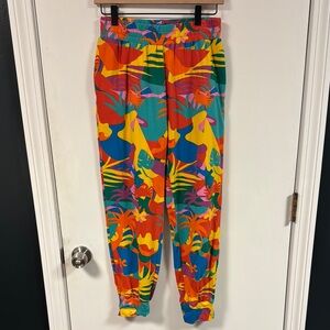 Nooworks jogger small. Tropico. No longer in production.
